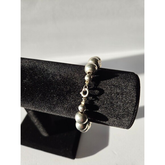 Silver Tone Beaded Bracelet unbranded - Picture 2 of 4